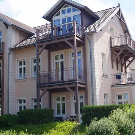 Apartment Lichtdurchflutete Mit 2 Balkonen, Strandnah, Mit Parkplatz