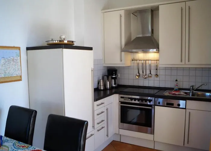 Lichtdurchflutete Mit 2 Balkonen, Strandnah, Mit Parkplatz * Ostseebad Kühlungsborn